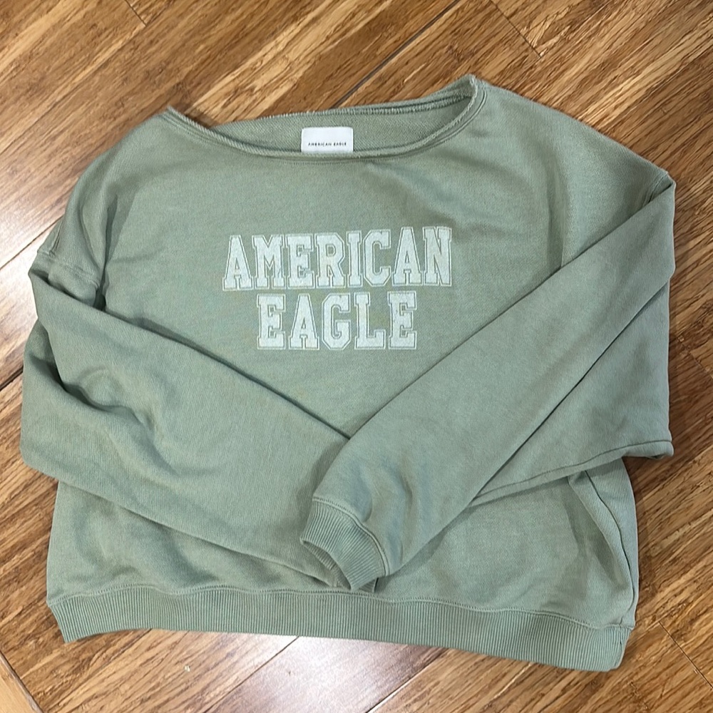 American eagle scoop neck